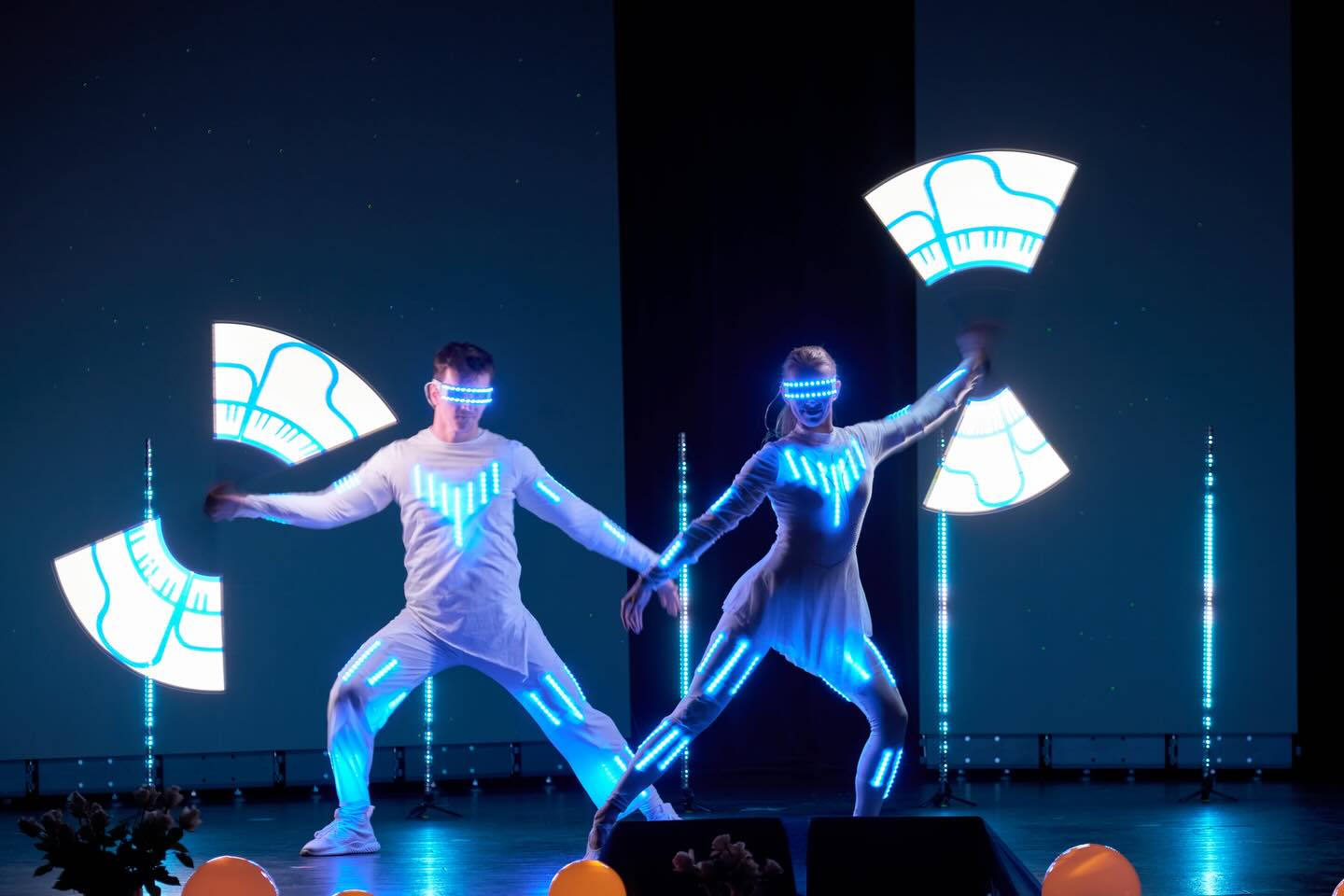 Slávnostné oceňovanie najúspešnejších reprezentantov mesta Stará Ľubovňa za rok 2025✨
Ďakujeme za pozvanie🫶
✨Toto nie je len vystúpenie. Toto je zážitok.
LED show, ktorá okamžite pritiahne pozornosť každého hosťa.😍
📩 Napíšte nám správu a my pripravíme ponuku priamo pre váš event.
#ledshow #lightshow #led #showtime #performance